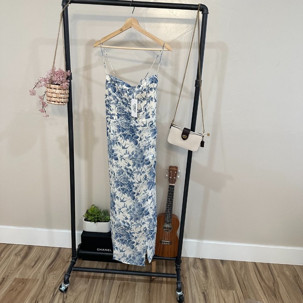 Reformation Kourtney Dress in Pompadour